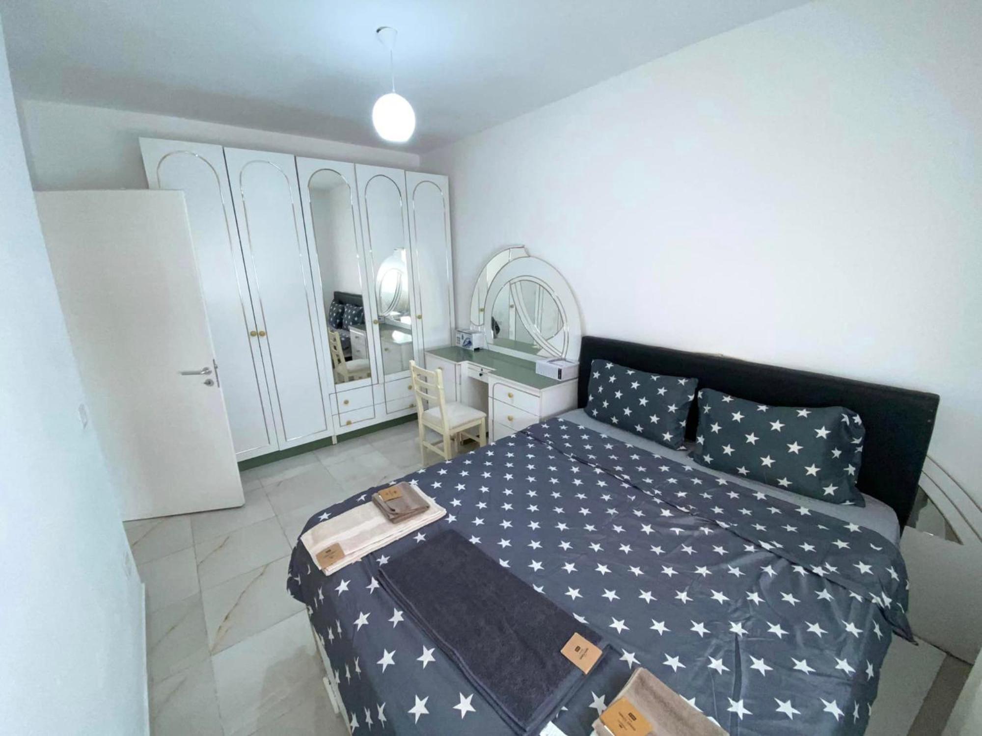Ec Apartment *